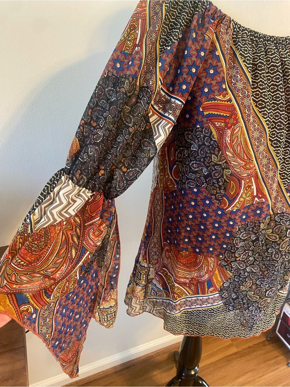 New Directions Multicolor Paisley Mixed Print Flutter Sleeve Blouse